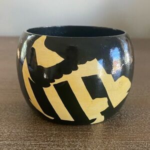 Abstract Fish Signed Tara Sumner Bangle Bracelet